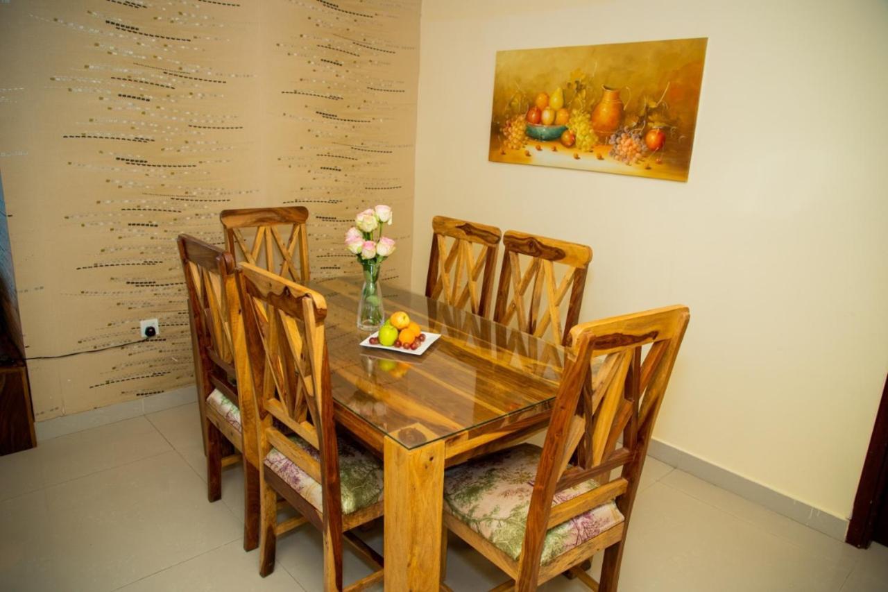 Ewan Tower Hotel Apartments Adzsmán Kültér fotó